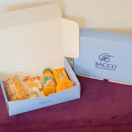 Bacco 3*